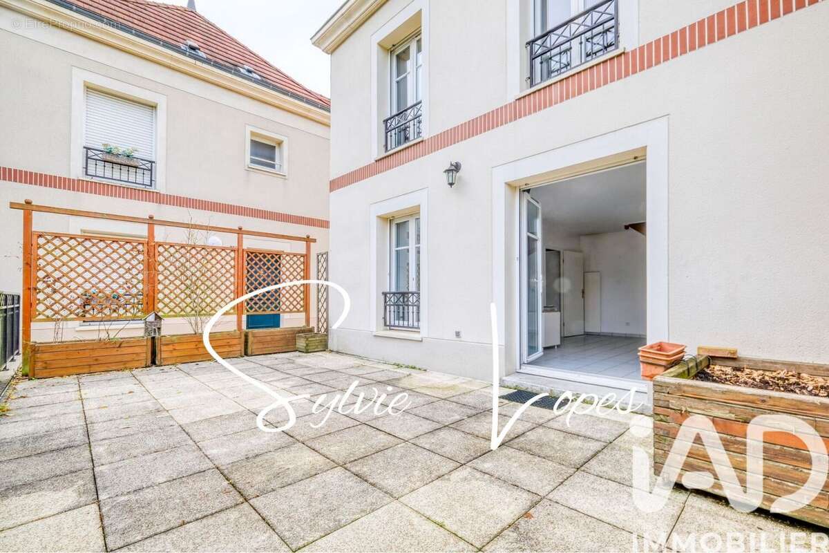 Photo 3 - Appartement à MAGNY-LE-HONGRE