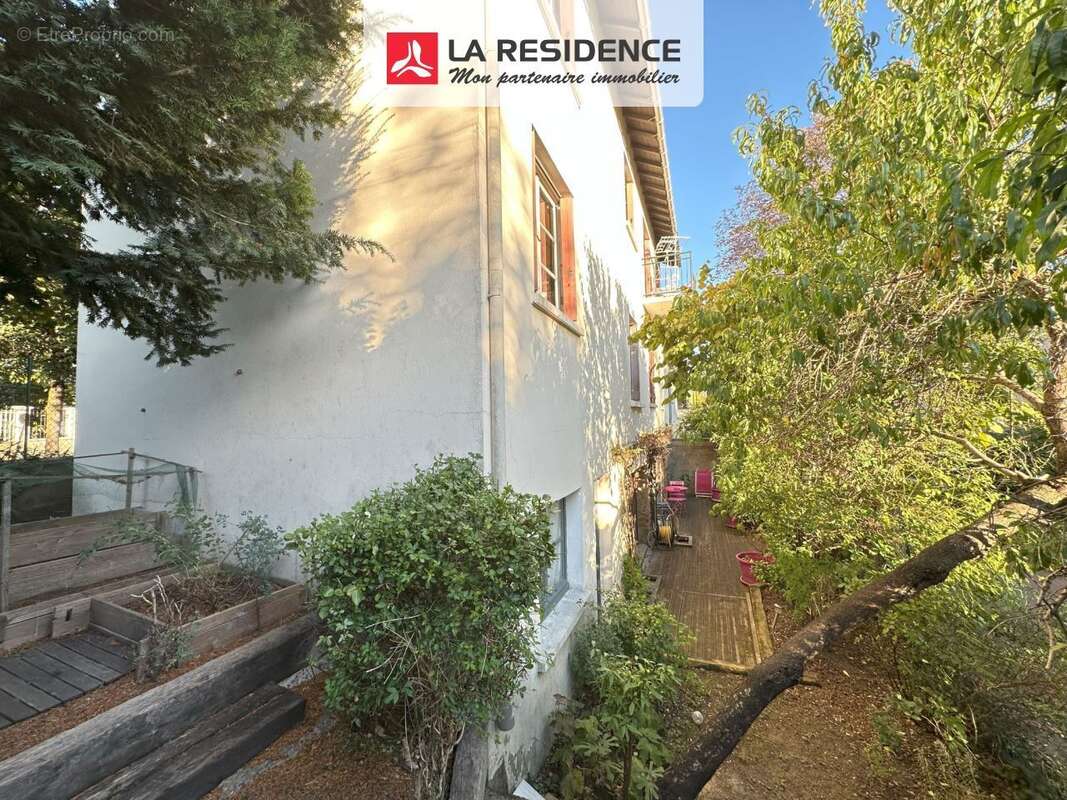 Maison à RUEIL-MALMAISON