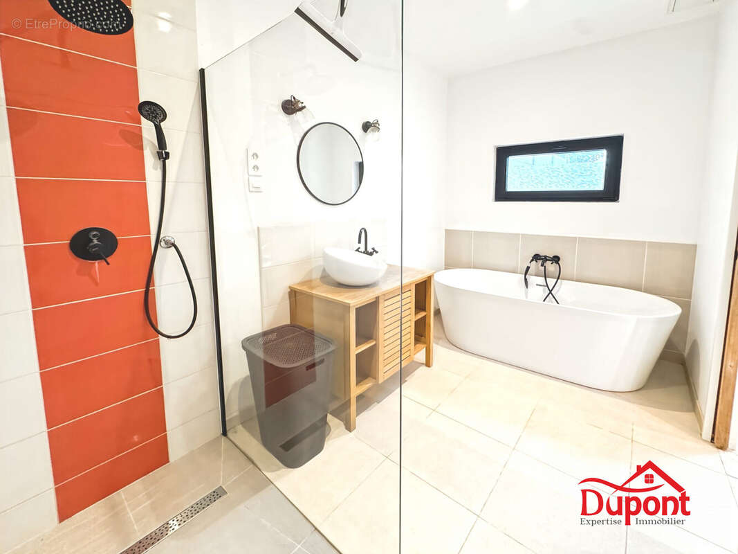 Maison à WALINCOURT-SELVIGNY