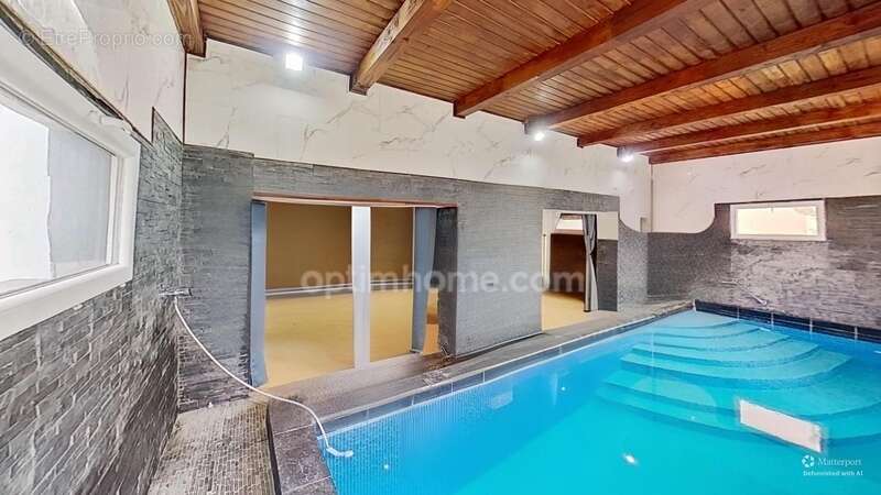 Maison à CHENNEVIERES-SUR-MARNE