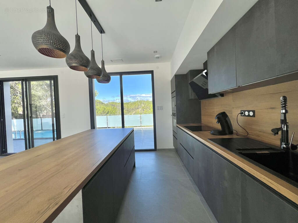 Villa Contemporaine de 2024 - Vue Panoramique exceptionnelle - photo 11