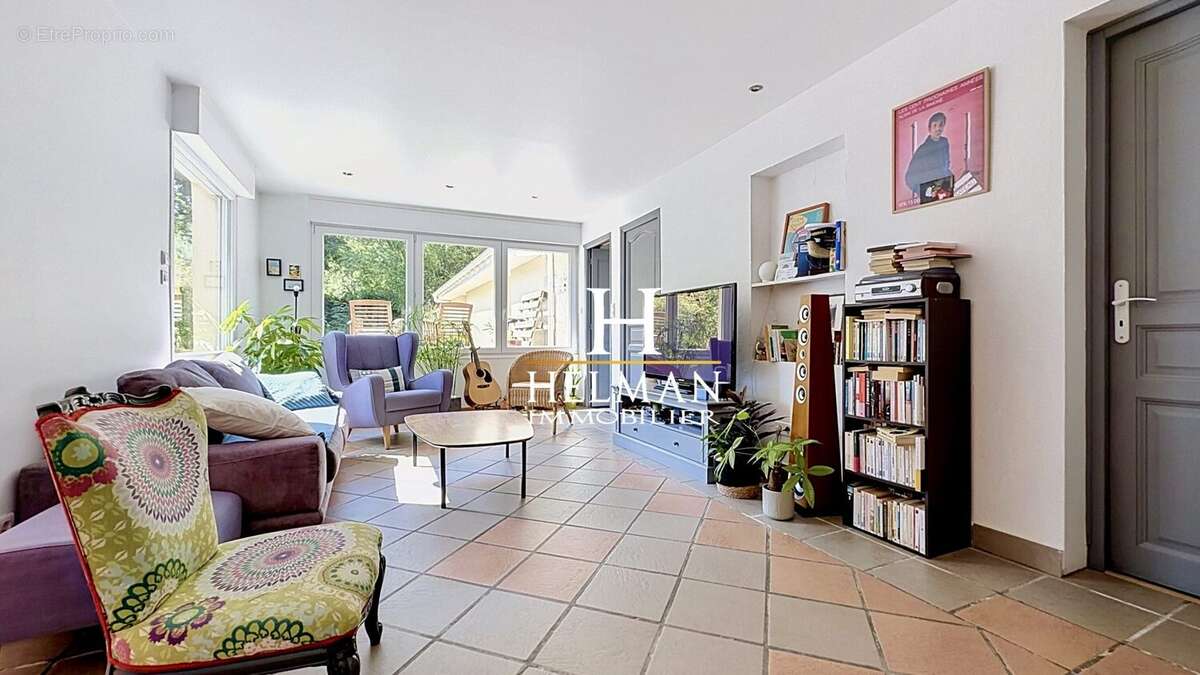 Maison 205 m² à Buysscheure  - photo 2