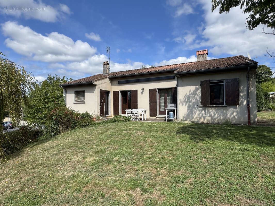 Maison à PONT-DE-LARN