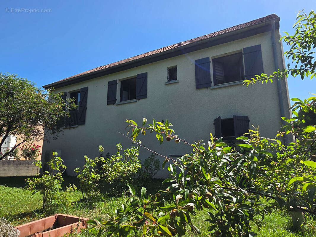 Maison à ARC-SUR-TILLE