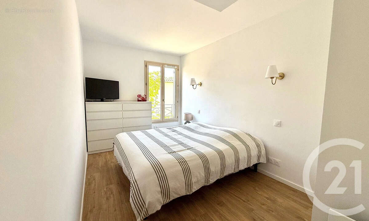 Appartement 81 m² à Le Rouret  - photo 7