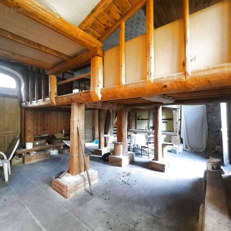 Maison à BOUCOIRAN-ET-NOZIERES