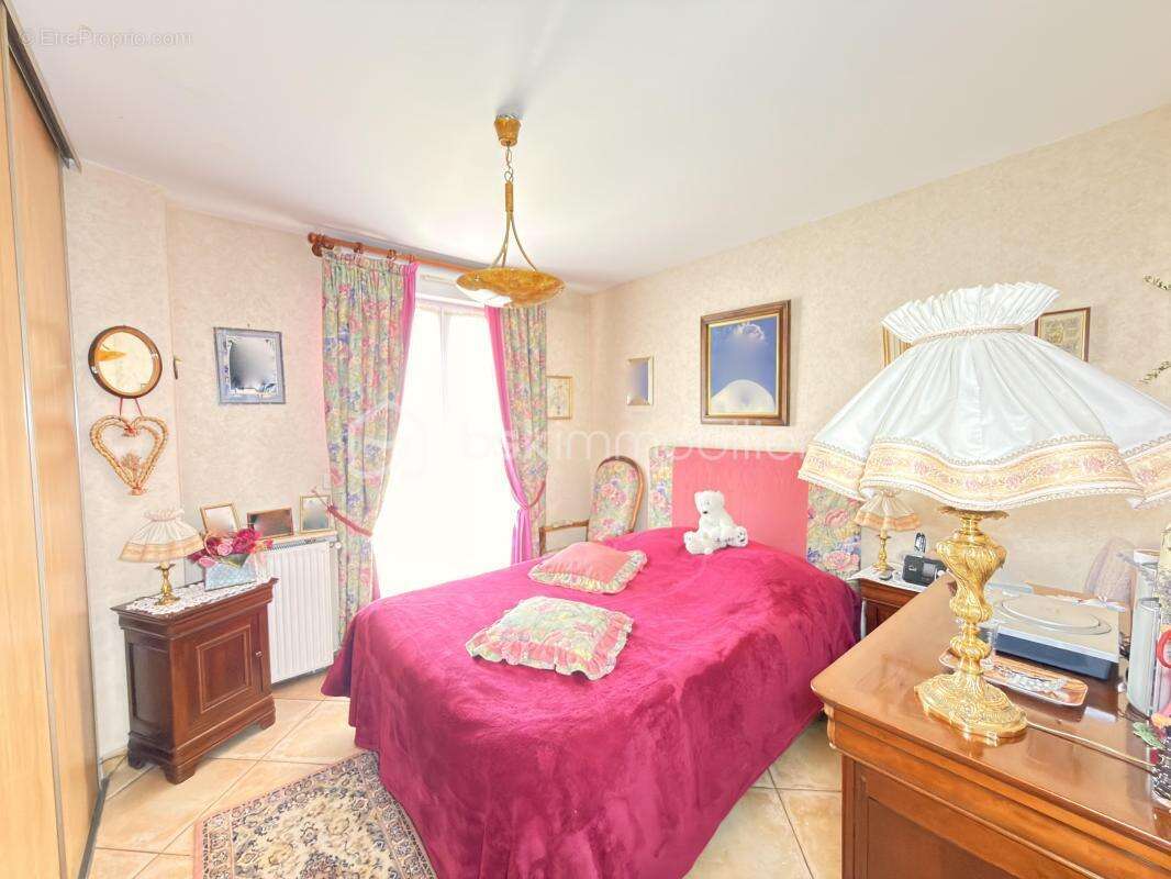 Appartement à LIVRY-GARGAN