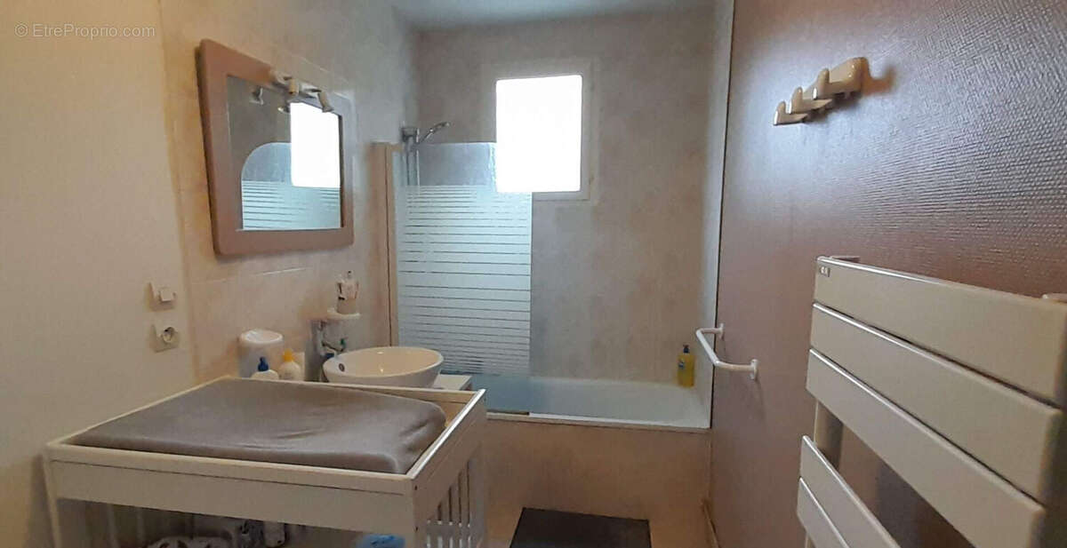 Maison à FORGES-LES-BAINS