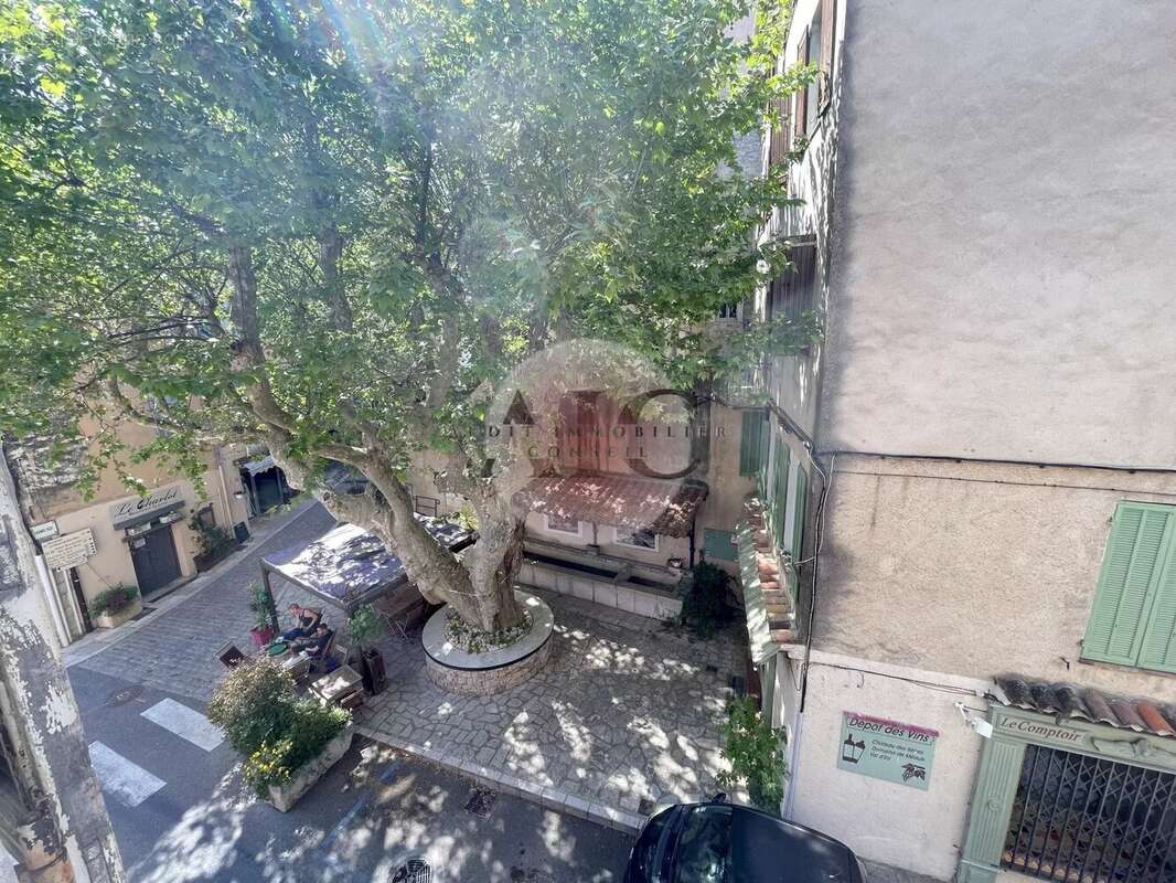 Appartement 96 m² à Seillans  - photo 15
