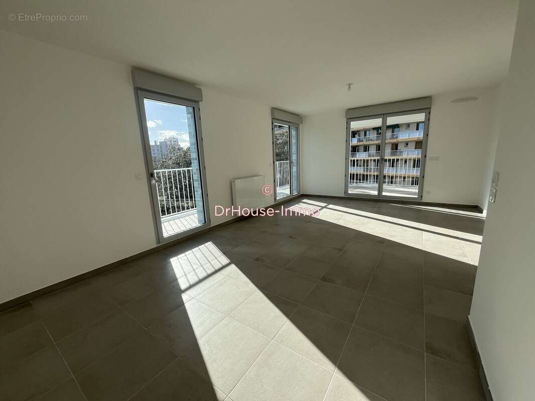 Appartement à MARSEILLE-10E