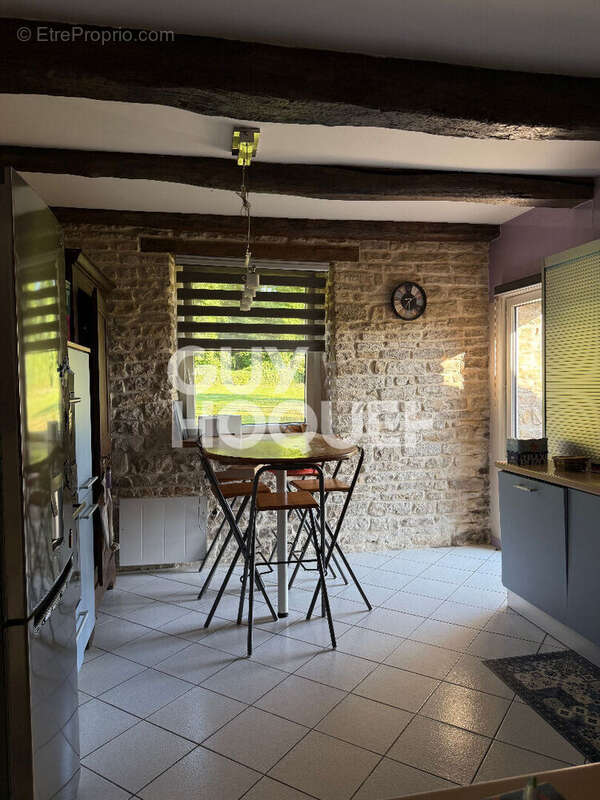 Maison à DAMPIERRE-SUR-LINOTTE