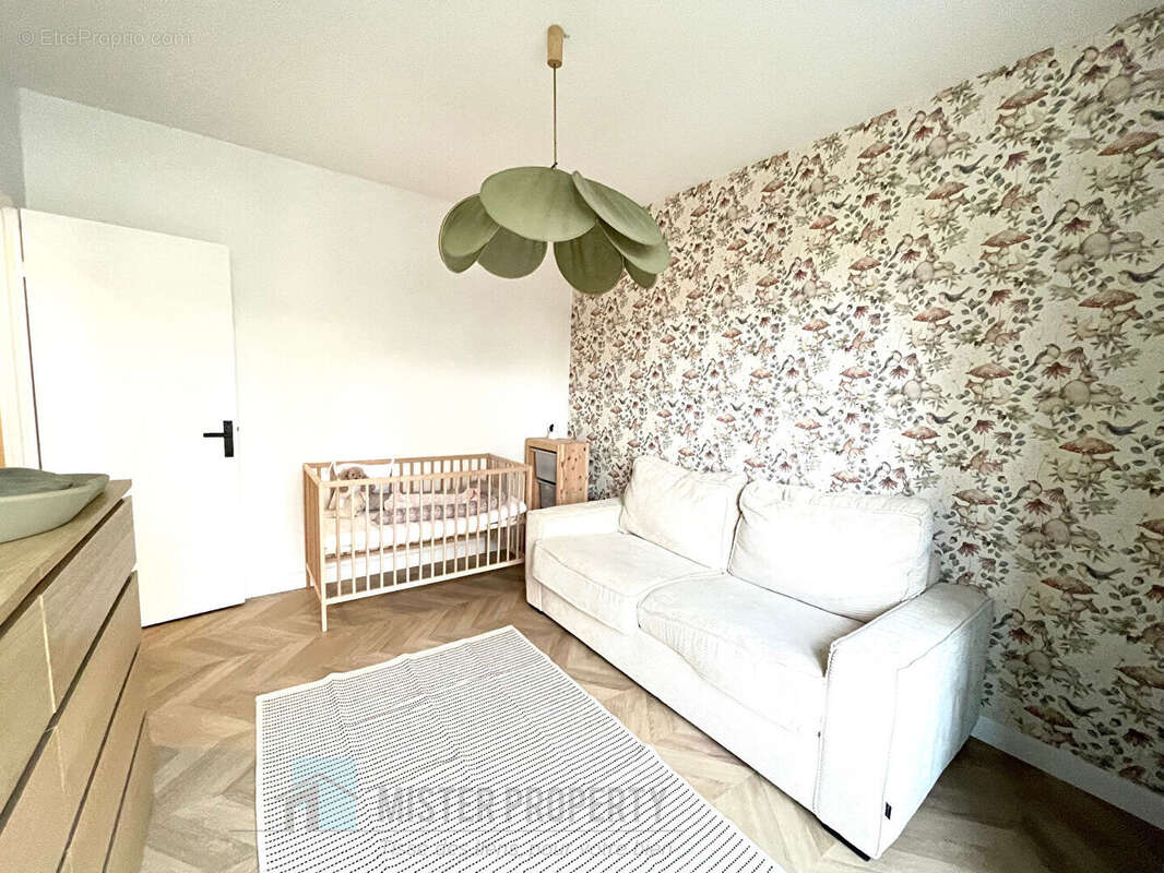 Appartement à RUEIL-MALMAISON