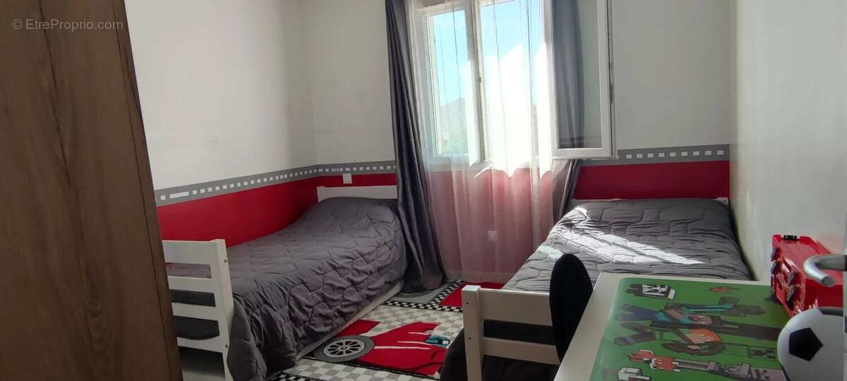 Maison à JONQUIERES