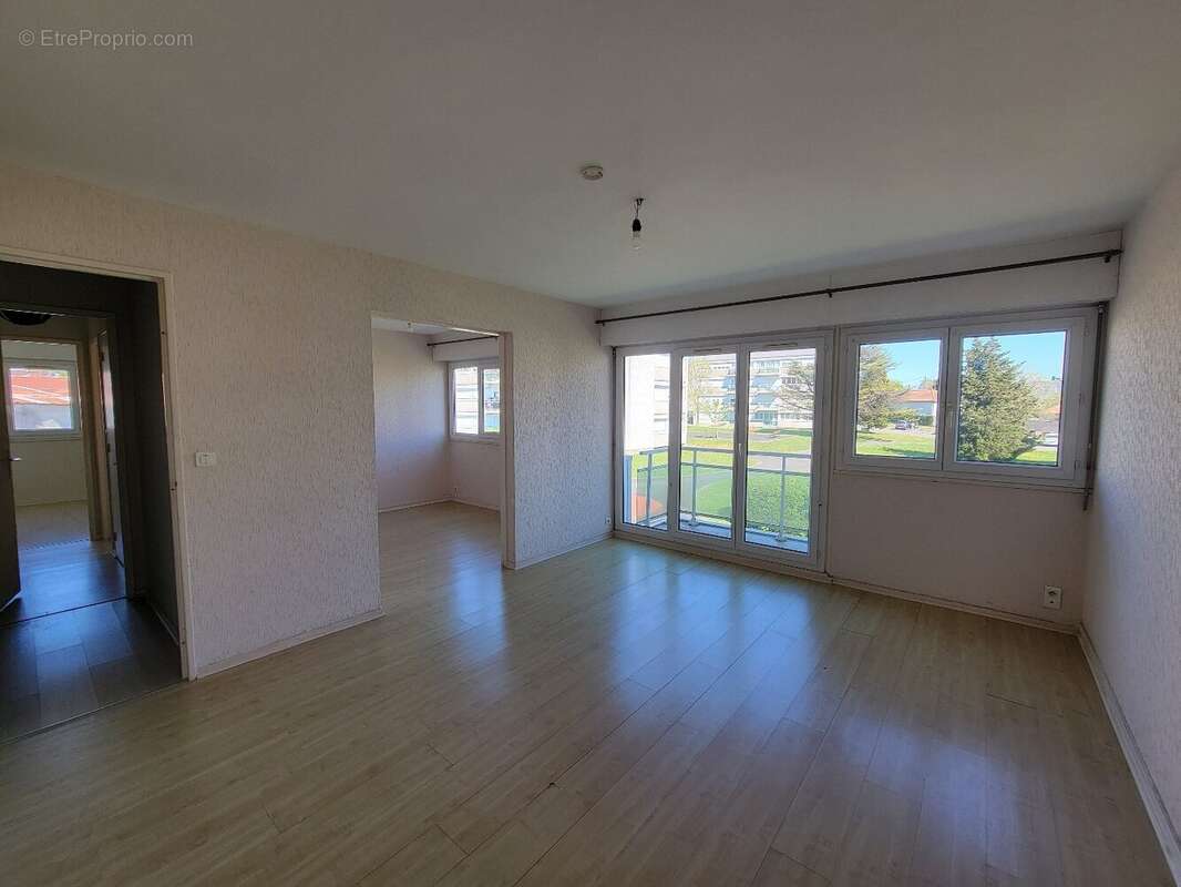 Appartement à COGNAC