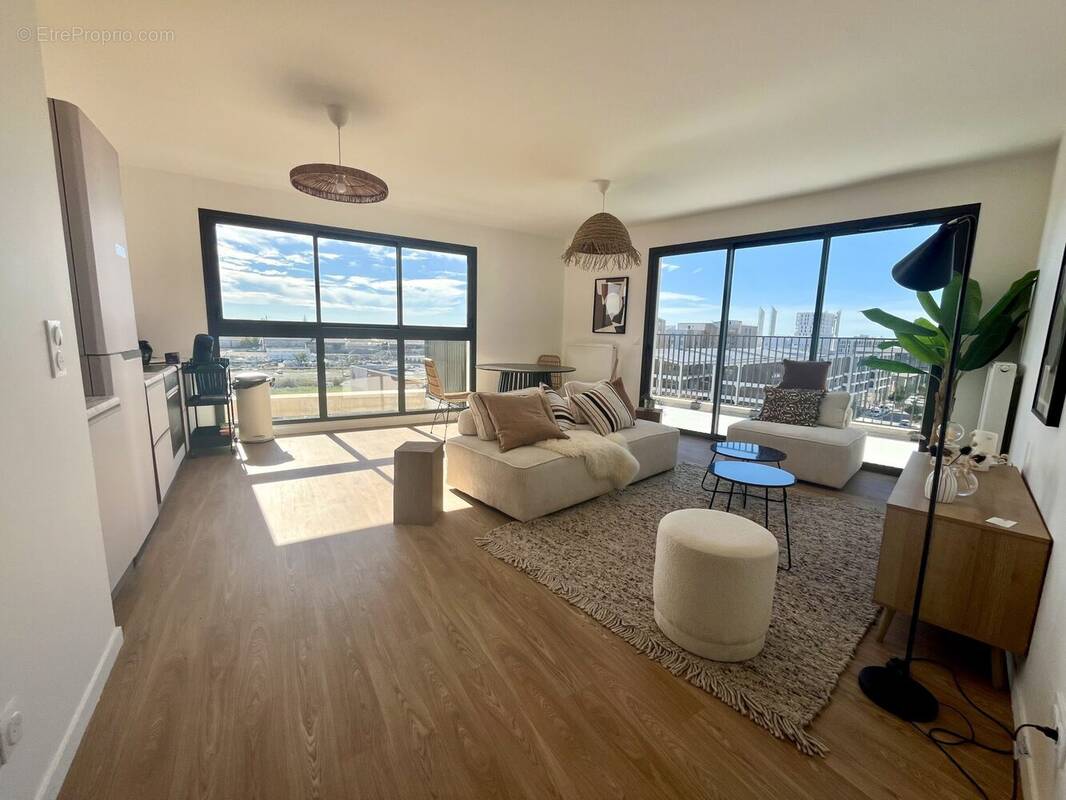Appartement à BORDEAUX