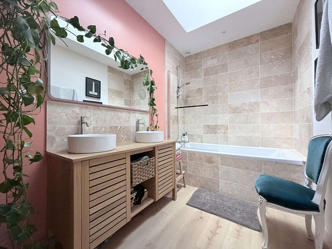 Maison à LA ROCHELLE