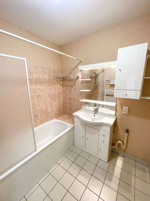 Appartement à MAINVILLIERS