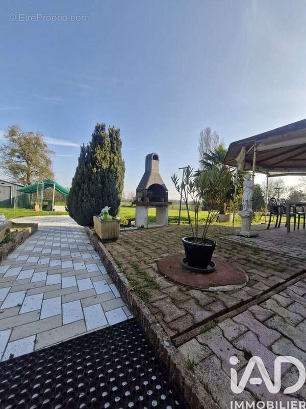 Photo 8 - Maison à CHATENOY-LE-ROYAL