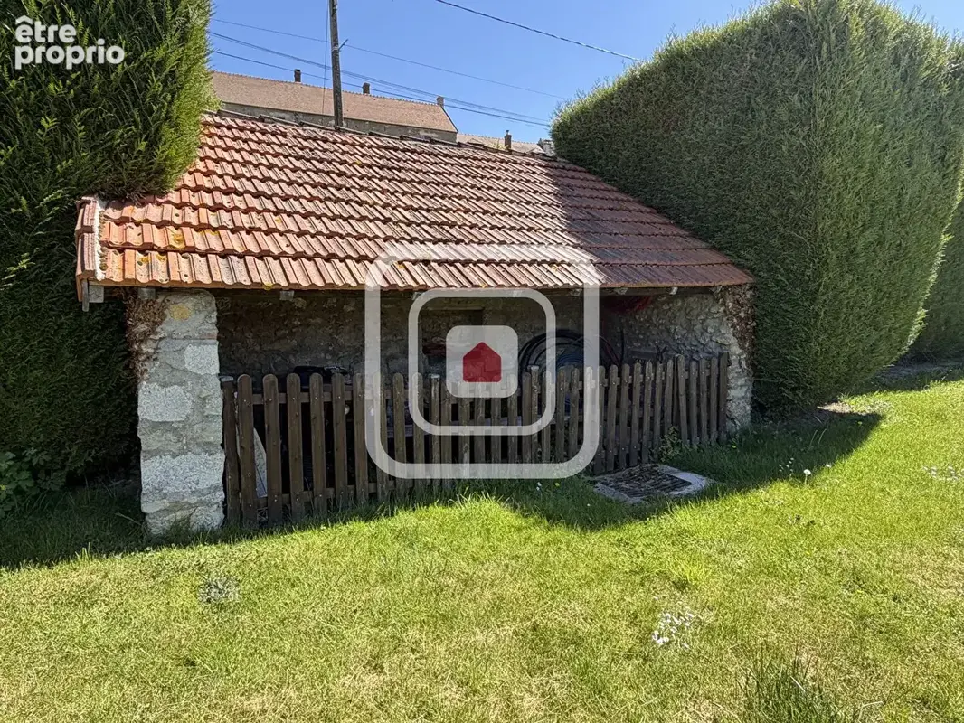 Ensemble immobilier de 278 m² avec jardin, piscine et dépendances - photo 27