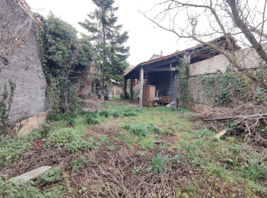 Commerce à SAINT-RAMBERT-D'ALBON