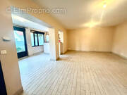 Appartement à FOURAS