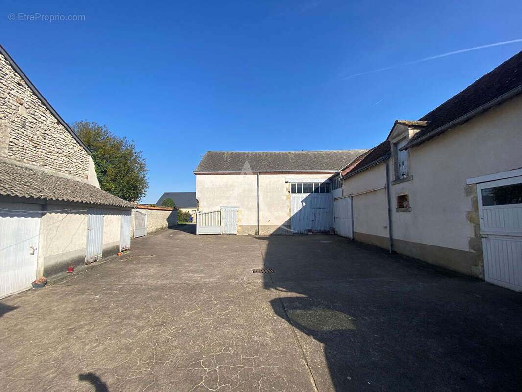 Maison à ASCHERES-LE-MARCHE
