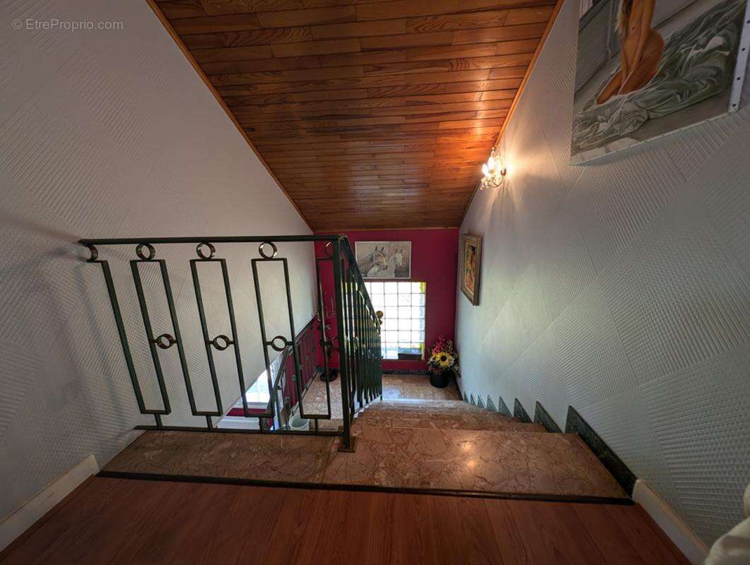 Maison à BEAUREPAIRE