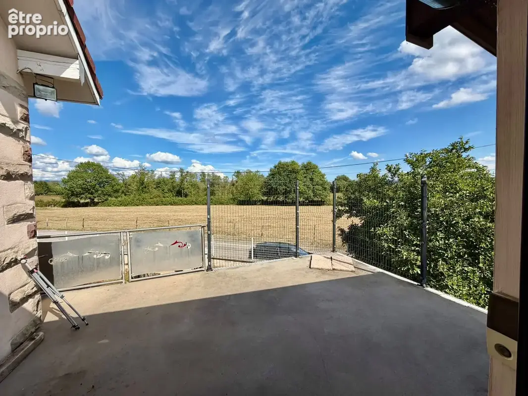 Vente propriété, pavillon +  bâtiment de 700 m2 env sur terrain de 2,12 ha LURE - photo 13