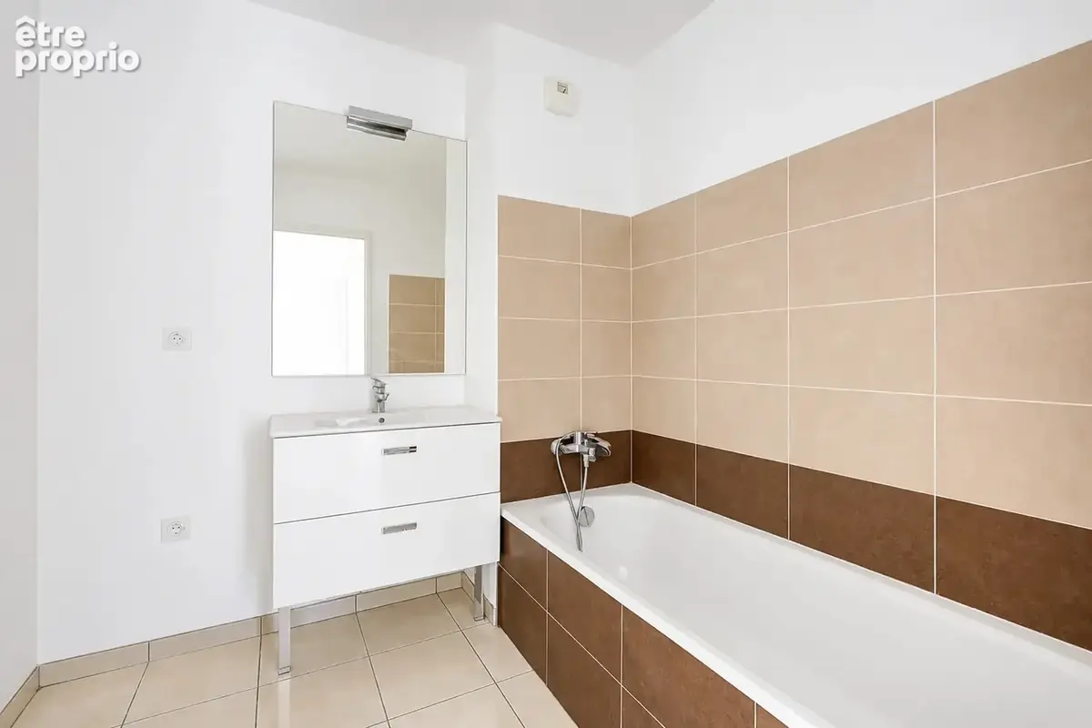 Appartement à vendre 3 pièces VENISSIEUX (69) - photo 11