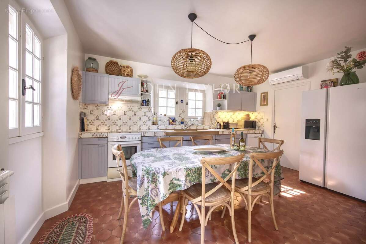 Maison à PARADOU