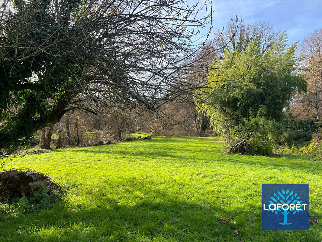 Maison à GUIGNEVILLE-SUR-ESSONNE
