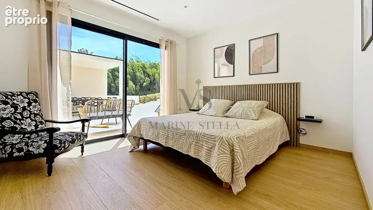 Maison contemporaine neuve 190 m²  Piscine à débordement  5 chambres  Cazouls-lès-Béziers - photo 10