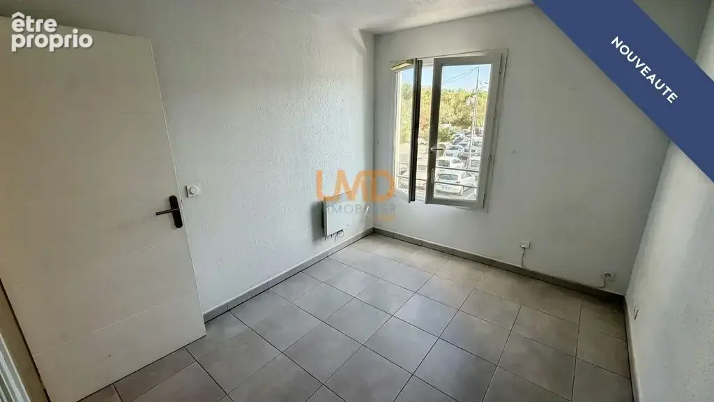 Roquebrune-sur-Argens village – T3 – terrasse couverte – garage - photo 9