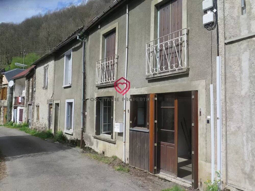 Maison à LE PORT