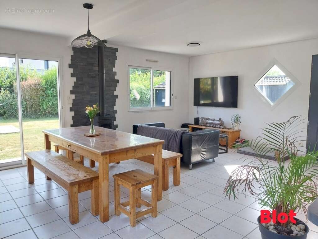 Maison 102 m² à Landavran  - photo 3