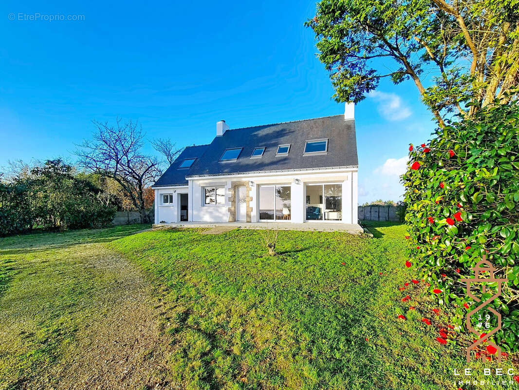 Maison à LOCOAL-MENDON