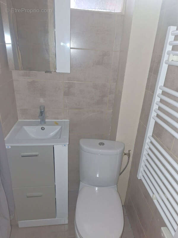 Appartement à LES LILAS