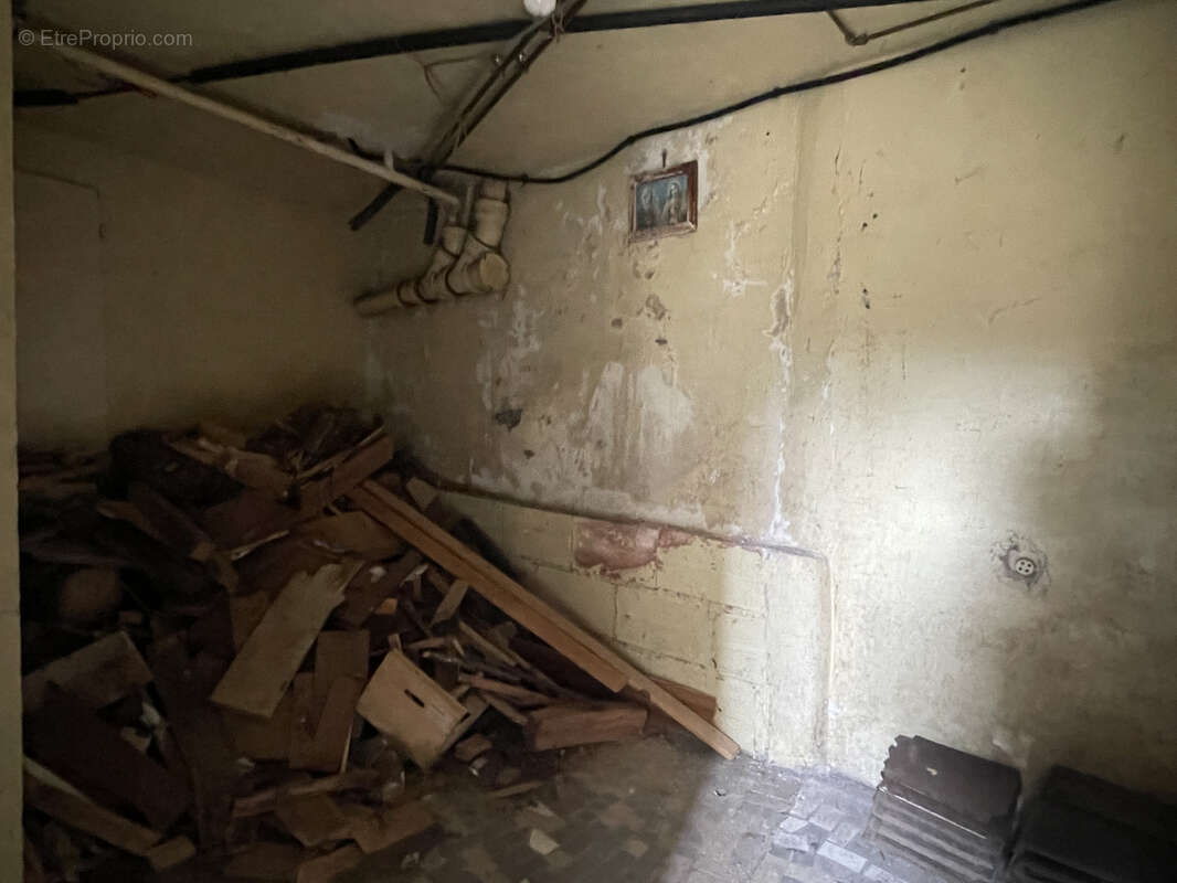 Maison a renover dans le quartier de marissel - photo 12