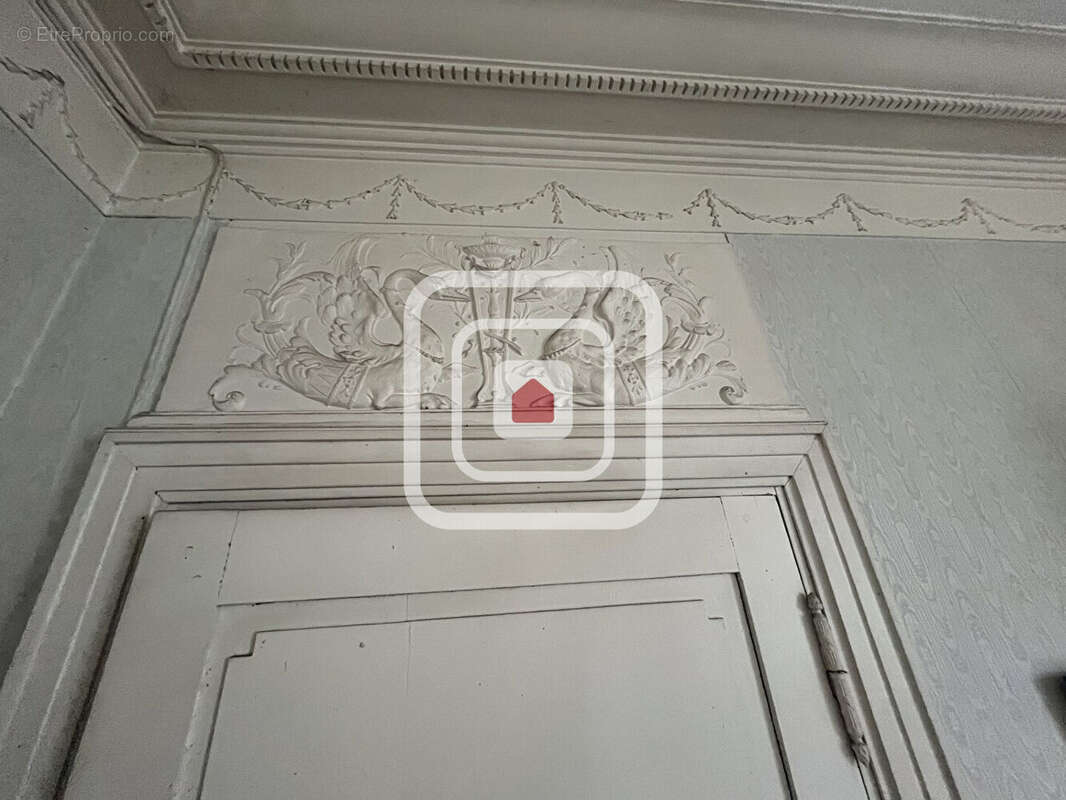 Maison à HAUSSIGNEMONT