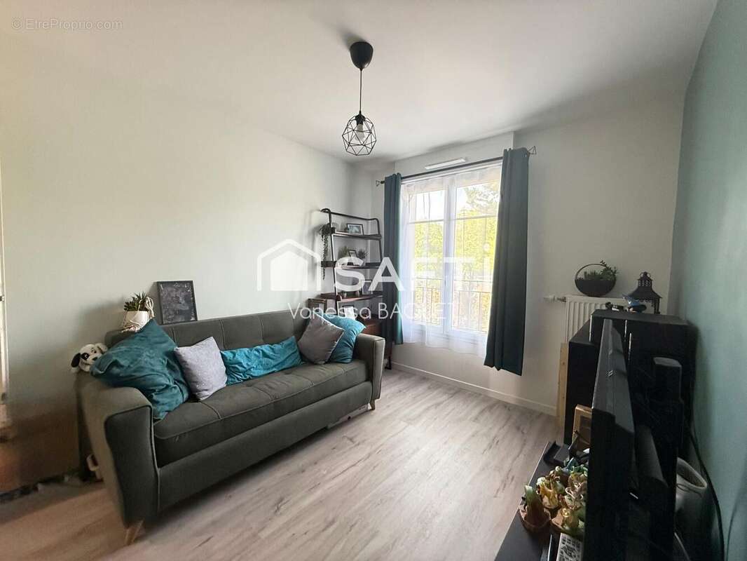 Photo 7 - Appartement à LE PLESSIS-BOUCHARD