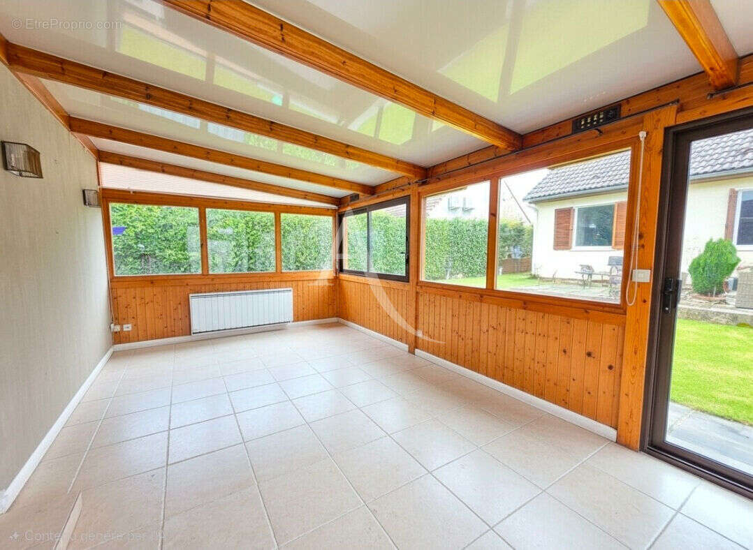 Maison à ARMENTIERES-EN-BRIE