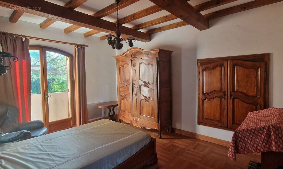 Maison à PEYMEINADE