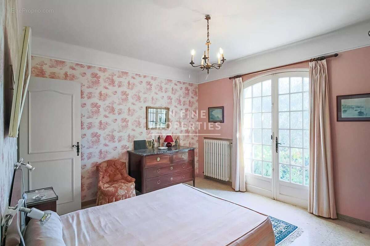Maison à GRASSE