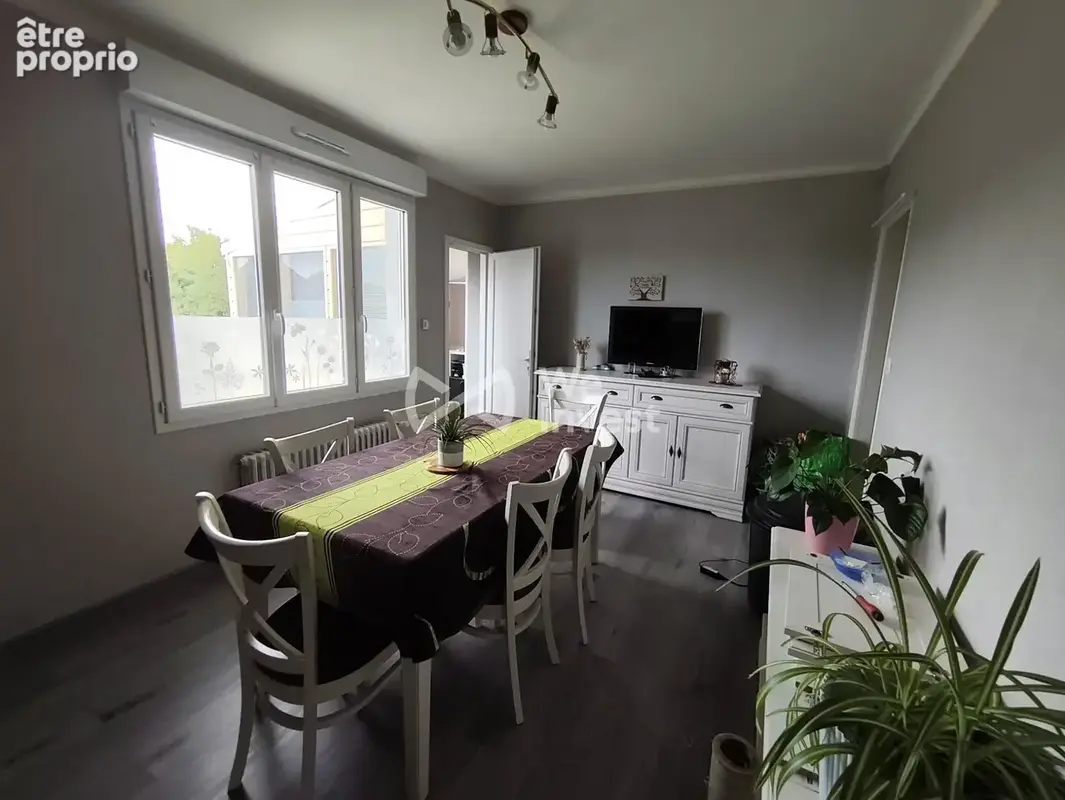 Maison 63 m² à Montsurs  - photo 3