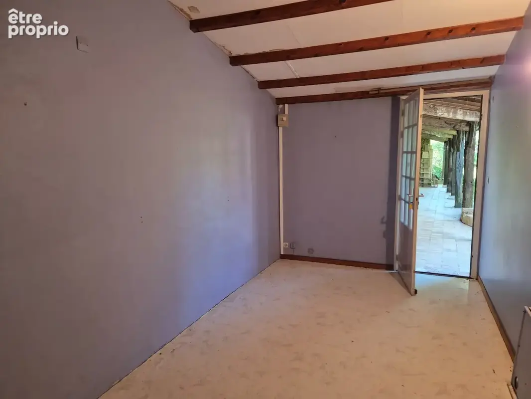 Corps de Ferme de 340 m2, avec plusieurs maisons indépendantes et 200 m2 de dépendances - photo 97