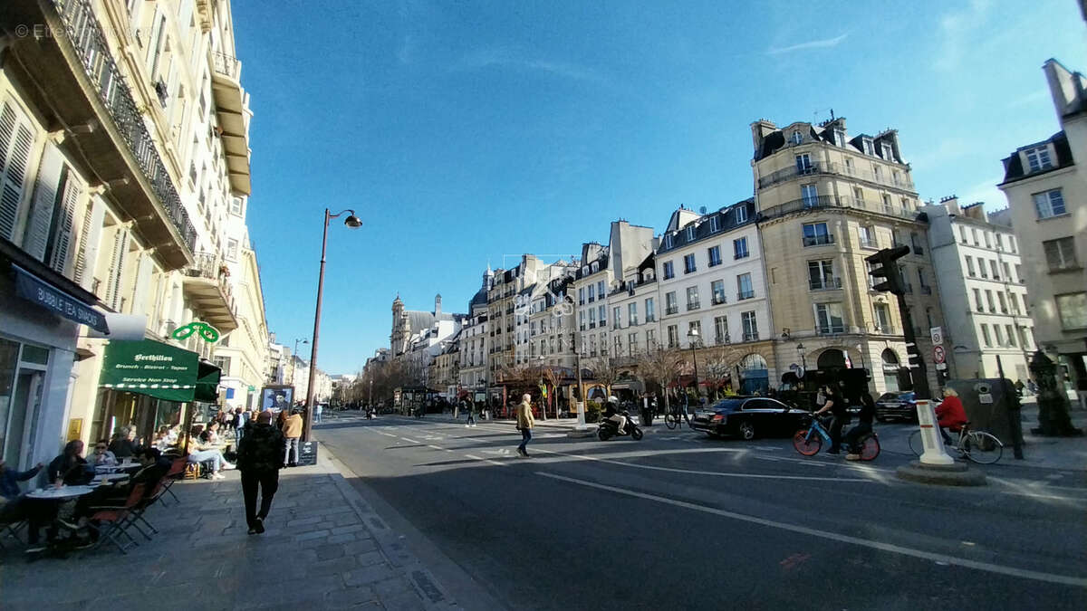 Commerce à PARIS-4E