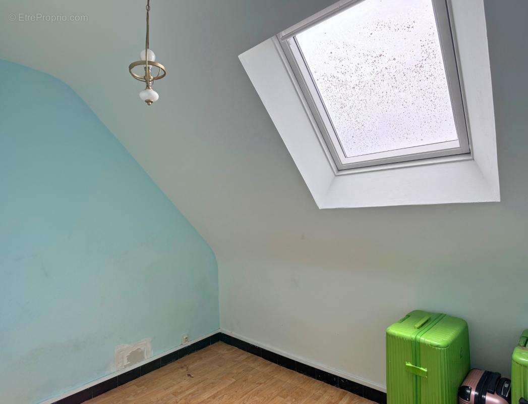 RENNES LA POTERIE – Maison familiale 136 m² avec jardin, véranda et garage - photo 10