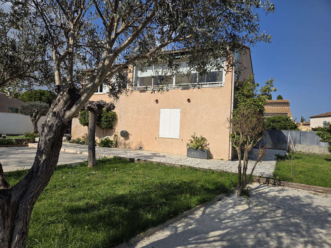 Maison à CUERS