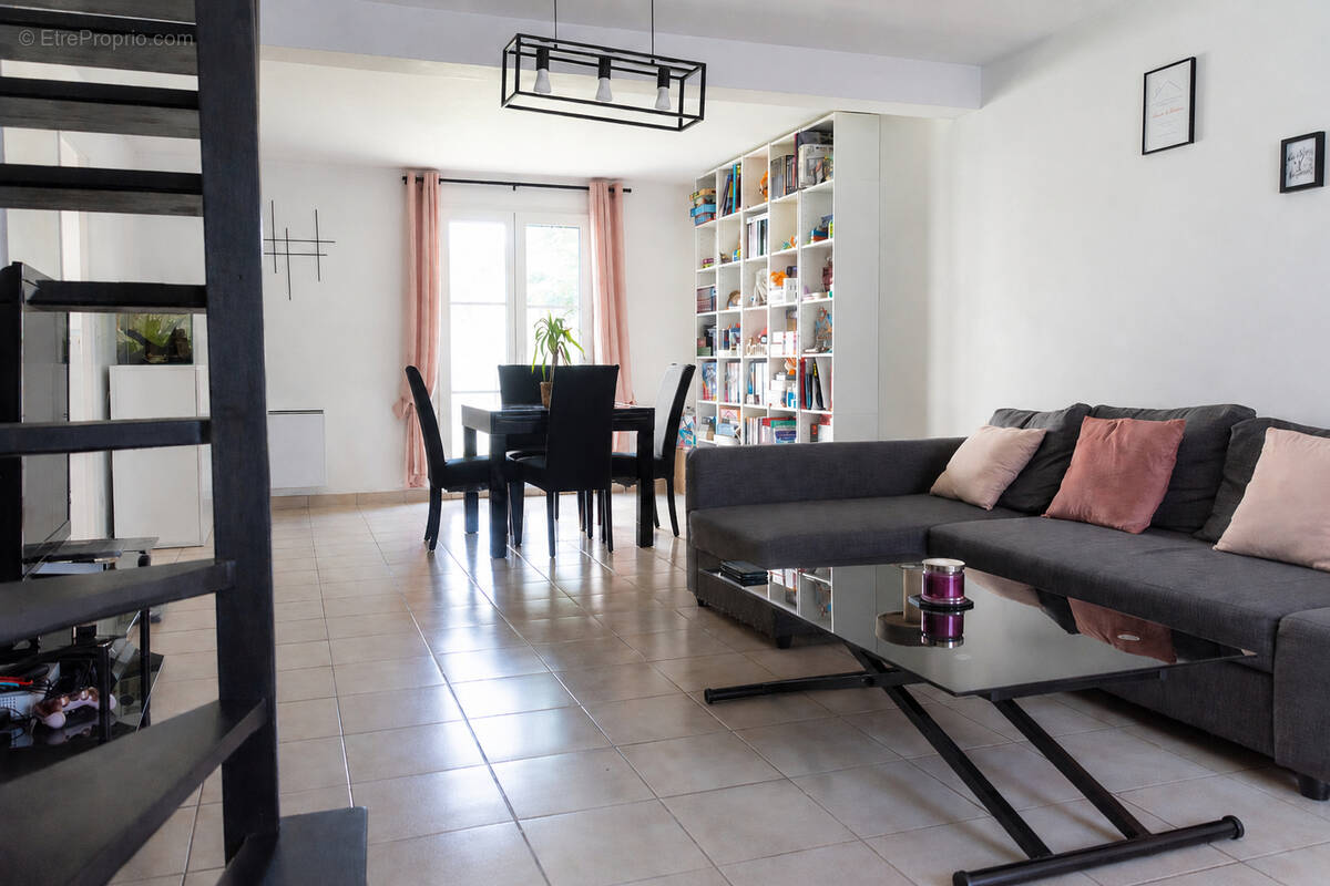 Maison à MAFFLIERS
