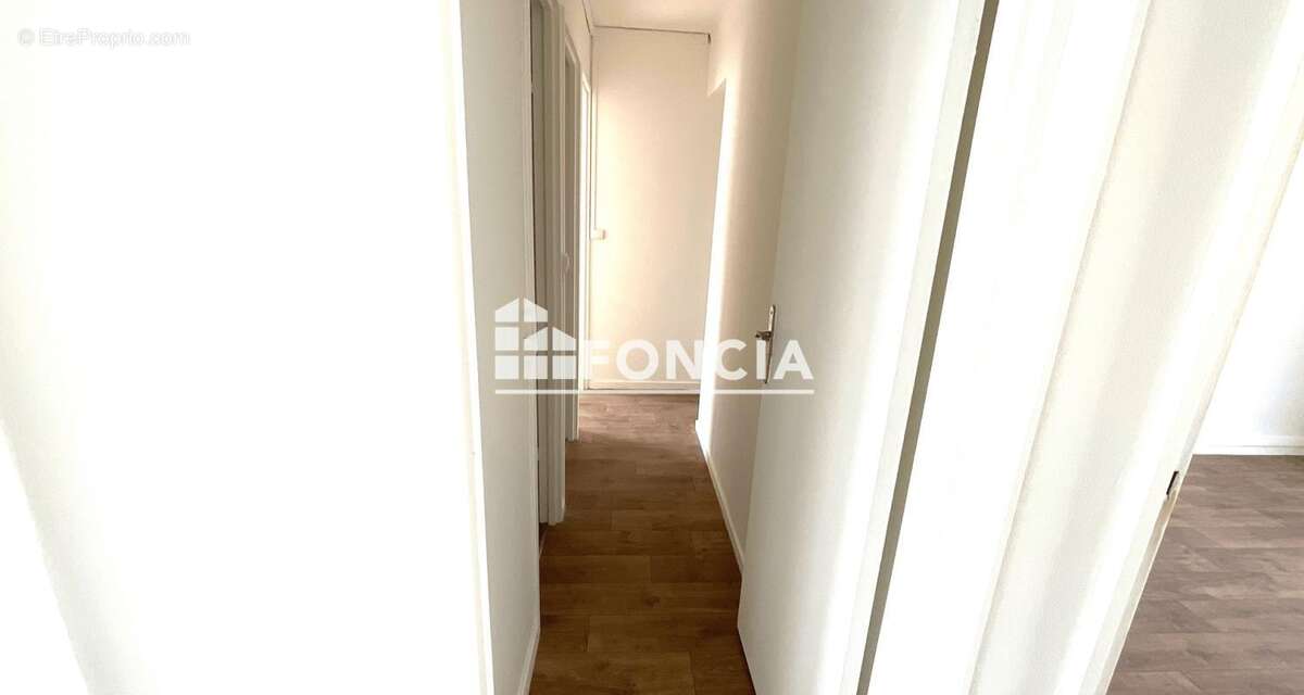 Appartement à ROSNY-SOUS-BOIS